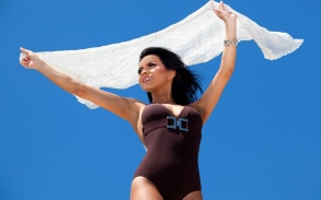  Inna   ,       , justgirls (881)